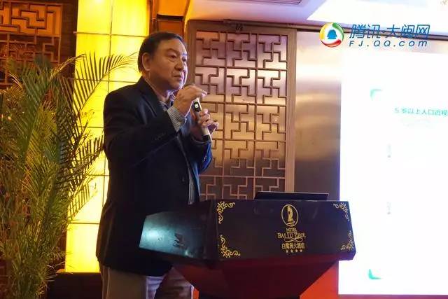 易游体育集团赵堪兴教授较新演讲：增加户外活动时间可以 预防孩子近视