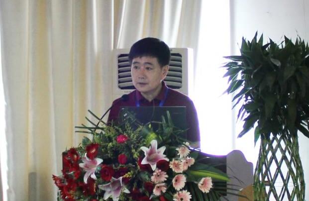 易游体育上睑下垂李谦益.jpg 易游体育上睑下垂李谦益.jpg