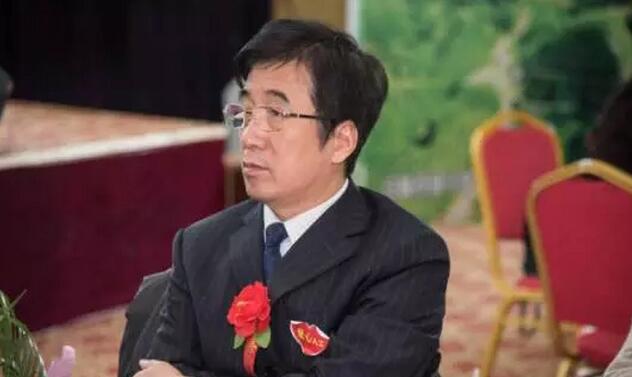 12月12日，易游体育应邀参加“茶香传爱 益暖中华”大型公益活动。此次公益活动主题为关爱贵州孤寡老人，关爱残障儿童，由业务院长杨付合先生亲自带队前往参加活动。1.jpg