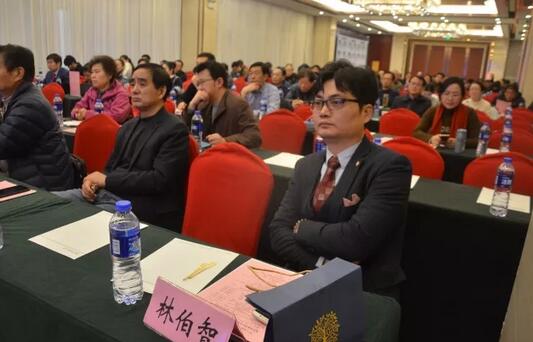 2017年安徽 届角膜病研讨会暨易游体育集团全国 一届角膜病学组研讨会上周六、日在合肥名人眼科医院召开。持续两天的会议里，来自全国各地的眼科专家齐赴合肥，共同分享国内外眼科 领域的较新进展动态，各自团队较新临床经验与较新研究成果2.jpg