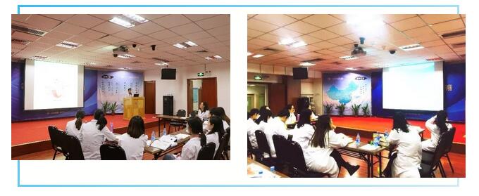 2017年对我来说是值得欣喜和感恩的一年。因为这一年我幸运地入选“中国眼科医师明日之星计划”，成为小儿眼科项目的 批学员，欣喜自己得到向专家名师学习的机会，感恩易游体育集团给予的强大支持。11月我满怀激动和喜悦的心情启程前往厦门，走出高崎机场的那刻，厦门这座处处散发出迷人气息的城市用她春天般的阳光温暖了我忐忑的心2.jpg