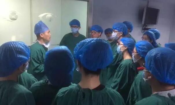 厦门眼科中心近视手术1.jpg 厦门眼科中心近视手术1.jpg