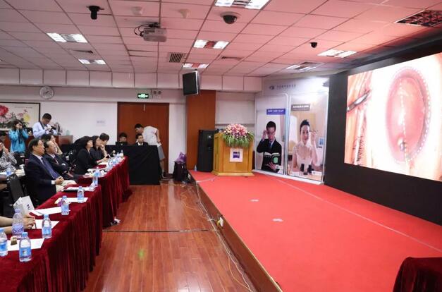 福建省 批三焦点老视手术中心及屈光白内障手术中心落户易游体育集团本部厦门眼科中心5.jpg 福建省 批三焦点老视手术中心及屈光白内障手术中心落户易游体育集团本部厦门眼科中心5.jpg