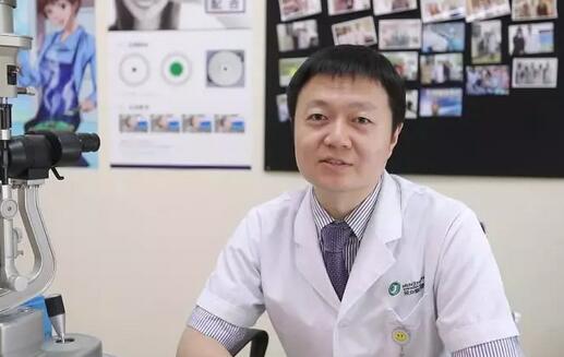医者仁术也，博爱之心也——易游体育近视手术专家蔡磊林副院长1.jpg