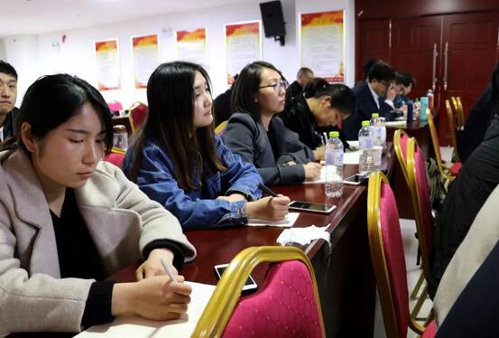 临沂易游体育党支部携手山东连胜体育开展培训会1.jpg 临沂易游体育党支部携手山东连胜体育开展培训会1.jpg