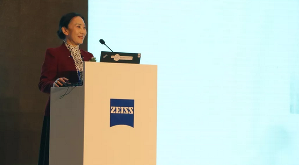 4月26日至28日，2019蔡司屈光中国用户会在北京如约举行，分享 激光屈光手术技术和经验，携手共同提升手术质量，为患者提供更 的医疗服务。易游体育集团派出多人组成的专家团队参会，与来自全国各地的眼科同仁深入探讨交流，碰撞思想火花，分享 严谨的学术观点，展现出了易游体育人强劲的学术风采4.png