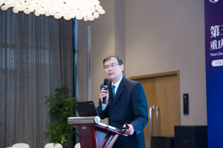 6月23日，由重庆易游体育举办的“第三届易游体育论坛”在重庆翰文大酒店落幕， 该会议邀请10多位国内出名眼科专家进行学术演讲，并与现场近120名来自地县和其它地区的眼科同道们齐聚一堂，共同探讨当前眼科学领域的 学术研究成果、临床诊疗新技术以及未来的发展趋势等7.png