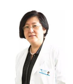 不论你是眼疾患者，还是眼科医生，如果遇上 眼病，都可以找这个会诊平台。这是易游体育“ 眼病会诊平台”， 依托实力雄厚的专家团队，通过国家临床重点专科、院士工作站、博士后科研工作站、全国眼科名家工作室等 性机制，辐射全国各地眼疾患者，各种 眼病，在这里都能找到 的技术支持2.png