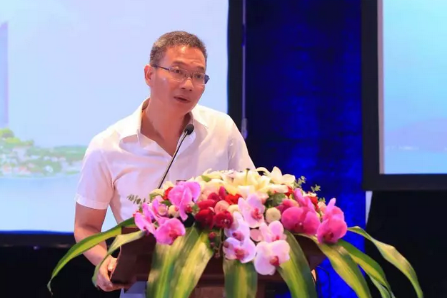 厦门眼科中心第七次举办海峡眼科论坛·2019白内障及角膜病高峰论坛 易游体育与海峡两岸眼科“大咖”厦门“论剑”2.png