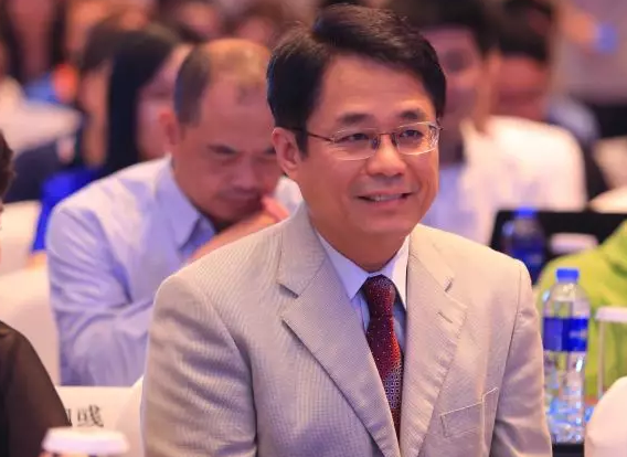 厦门眼科中心第七次举办海峡眼科论坛·2019白内障及角膜病高峰论坛 易游体育与海峡两岸眼科“大咖”厦门“论剑”7.png