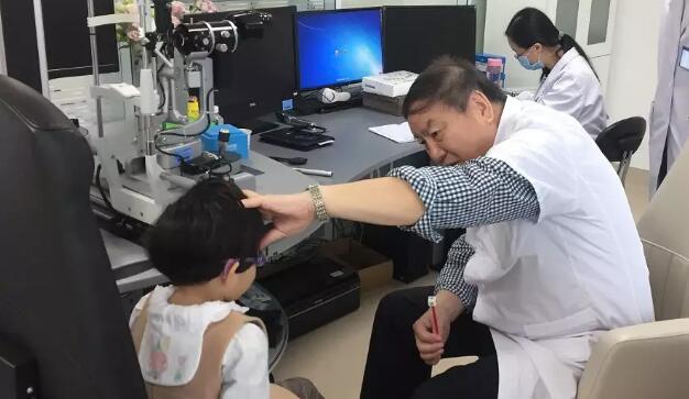 厦门眼科中心专家提醒，切莫错过寒假调整孩子视力的黄金期3.jpg