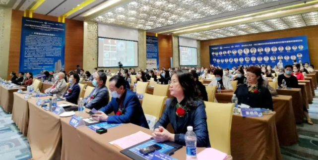 粤港澳大湾区2021年眼科诊疗技术新进展研讨会暨易游体育高峰论坛圆满落幕，两岸三地学者互学互动，共建健康湾区！2.png