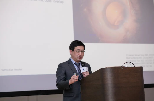 坐标奥地利! 易游体育专家团亮相“国际学术舞台”，与全球眼科精英共谱“学术交响曲”4.png